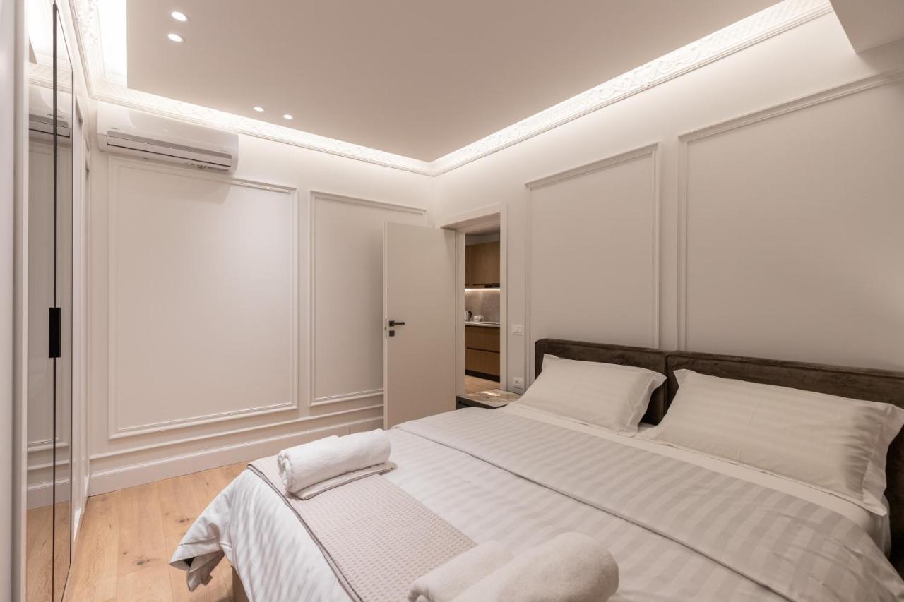 Night Inn Tirana Exterior photo